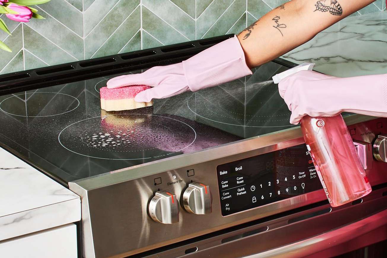 Maintain a Clean Oven: Prevent Buildup with Routine Care